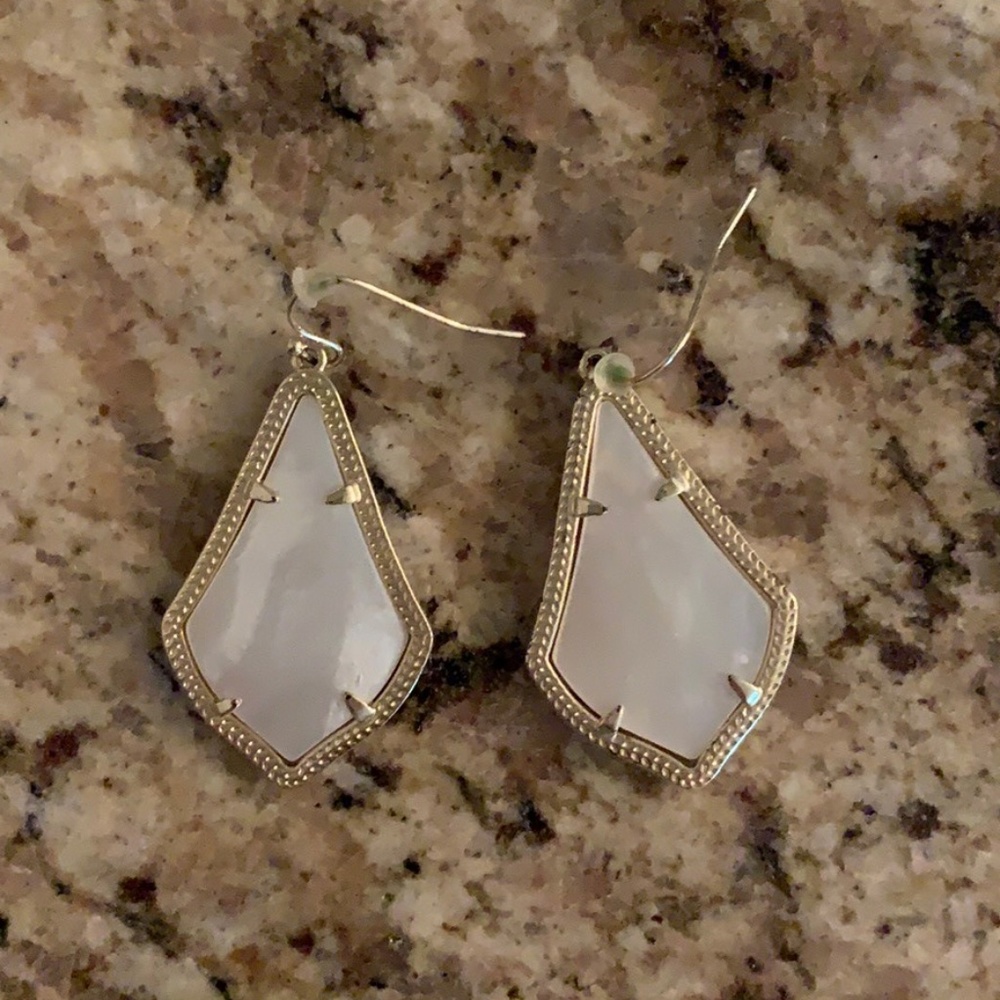 Kendra Scott Alex Gold Drop Earrings White Pearl